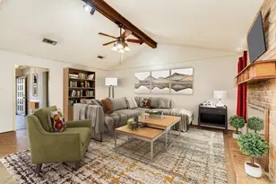 267 Wentworth Dr, West Columbia, TX 77486 - Photo 12