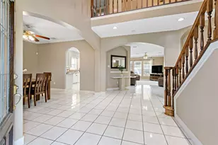 5631 Brookfield Dr, Houston, TX 77085 - Photo 4