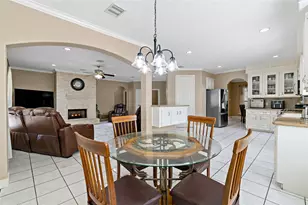 5631 Brookfield Dr, Houston, TX 77085 - Photo 14