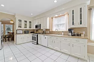 5631 Brookfield Dr, Houston, TX 77085 - Photo 12