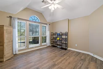 5631 Brookfield Drive, Houston, TX 77085 - Photo 32