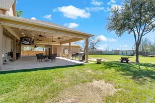 5631 Brookfield Dr, Houston, TX 77085 - Photo 34