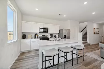 1046 Moon Drop, Houston, TX 77090 - Photo 4