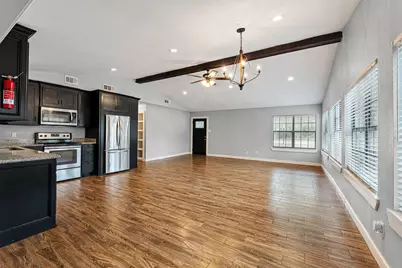 28700 Gumwood Court, Huntsville, TX 77320 - Photo 2