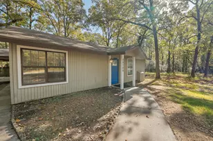 28700 Gumwood Ct, Huntsville, TX 77320 - Photo 22