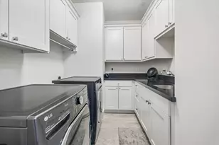 6631 Edloe St, Southside Place, TX 77005 - Photo 28