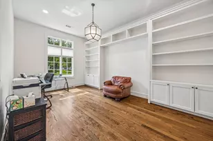 6631 Edloe St, Southside Place, TX 77005 - Photo 2