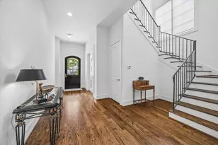 6631 Edloe St, Southside Place, TX 77005 - Photo 1