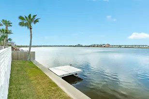 24 Quintana Dr, Galveston, TX 77554 - Photo 14