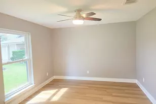 9734 Clanton St, Houston, TX 77080 - Photo 14