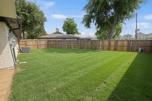 9734 Clanton St, Houston, TX 77080 - Photo 10