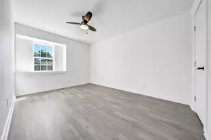 3206 Whitesail Dr, League City, TX 77573 - Photo 18
