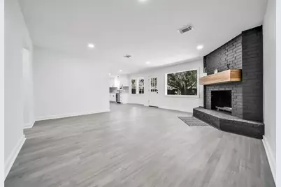 3206 Whitesail Drive, League City, TX 77573 - Photo 12