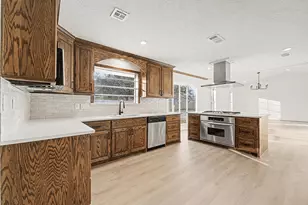 311 Mariachi St, Crosby, TX 77532 - Photo 14