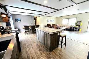 141 Canal Dr, Point Blank, TX 77364 - Photo 4