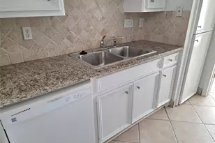 3220 69th St, Galveston, TX 77551 - Photo 22