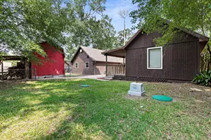 134 Sherwood Trail, Silsbee, TX 77656 - Photo 36