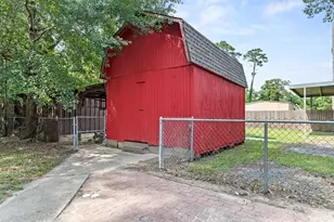 134 Sherwood Trail, Silsbee, TX 77656 - Photo 38