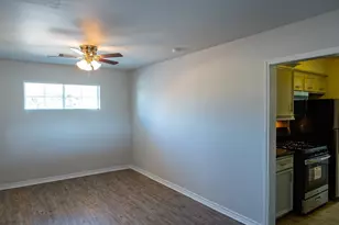 2801 Carrolton, Houston, TX 77023 - Photo 4