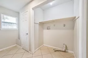 1715 Fidelity St, Houston, TX 77029 - Photo 10