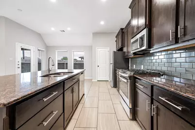3318 Primrose Canyon Lane, Pearland, TX 77584 - Photo 12