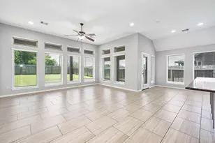 3318 Primrose Canyon Ln, Pearland, TX 77584 - Photo 14