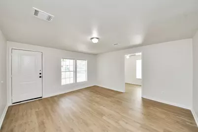8116 Saint Louis Street, Houston, TX 77028 - Photo 14