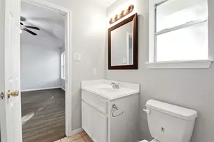 1707 Longview St, Conroe, TX 77301 - Photo 22