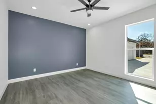 12564 Memorial Dr, Houston, TX 77024 - Photo 36