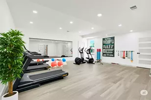 12564 Memorial Dr, Houston, TX 77024 - Photo 22