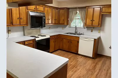 3113 Wilson Road, Conroe, TX 77304 - Photo 10