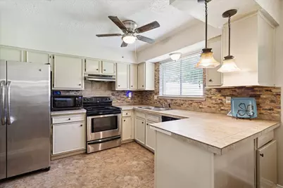 4226 Mossygate Drive, Spring, TX 77373 - Photo 8