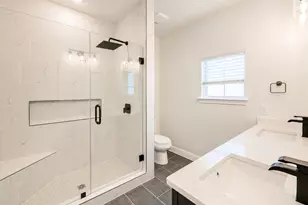 11932 Hedley Ct, Conroe, TX 77306 - Photo 4