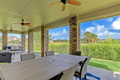 303 Twin Timbers Lane, Kemah, TX 77565 - Photo 4