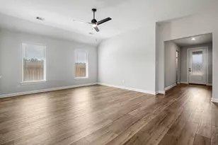 15683 Honey Cv Dr, Conroe, TX 77303 - Photo 4
