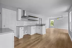 540 24th St, Beaumont, TX 77706 - Photo 6