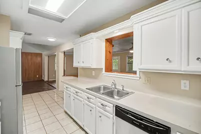 16315 Deer Lick Drive, Houston, TX 77090 - Photo 8