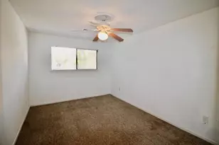4701 Spring Ln, Baytown, TX 77521 - Photo 14