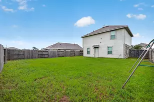 8623 River Crest Dr, Baytown, TX 77521 - Photo 30