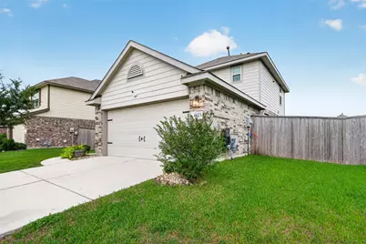 8623 River Crest Drive, Baytown, TX 77521 - Photo 2