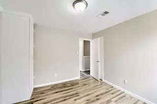 2630 Skyview Ridge Ct, Houston, TX 77047 - Photo 24