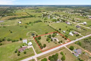 1945 Settler's Way Dr, Sealy, TX 77474 - Photo 32