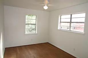 3810 Cochran St, Houston, TX 77009 - Photo 10