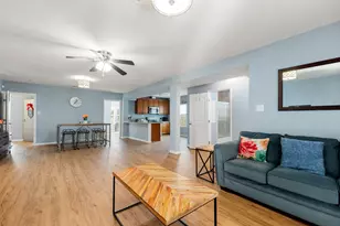 2116 Live Oak St, Houston, TX 77003 - Photo 8