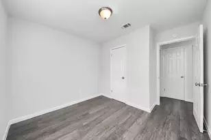 6511 Mohawk St, Houston, TX 77016 - Photo 16