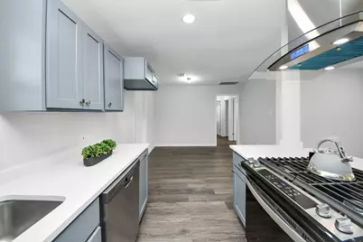 6511 Mohawk Street, Houston, TX 77016 - Photo 10