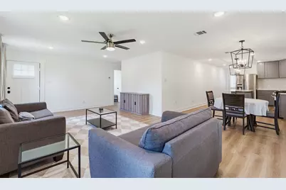 9710 Masterson Street, Houston, TX 77029 - Photo 8