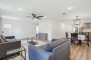 9710 Masterson St, Houston, TX 77029 - Photo 8