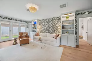 823 Sledge St, Houston, TX 77009 - Photo 10