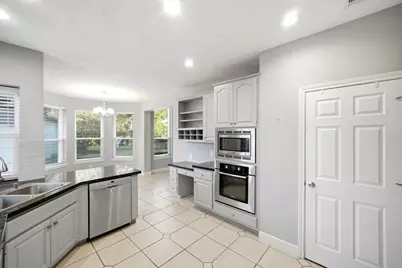 1215 Rosemeadow Drive, Houston, TX 77094 - Photo 18